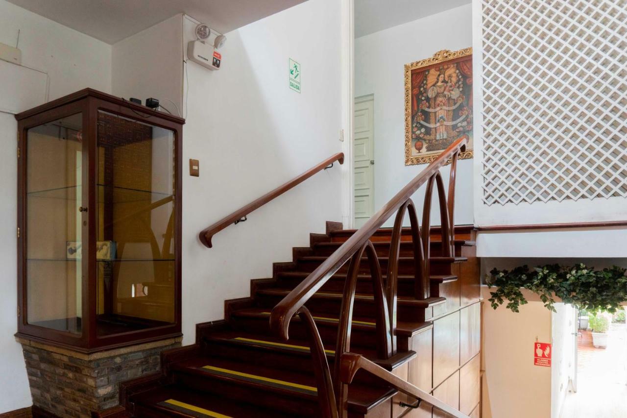 Hotel Basadre Suites Lima Exterior foto